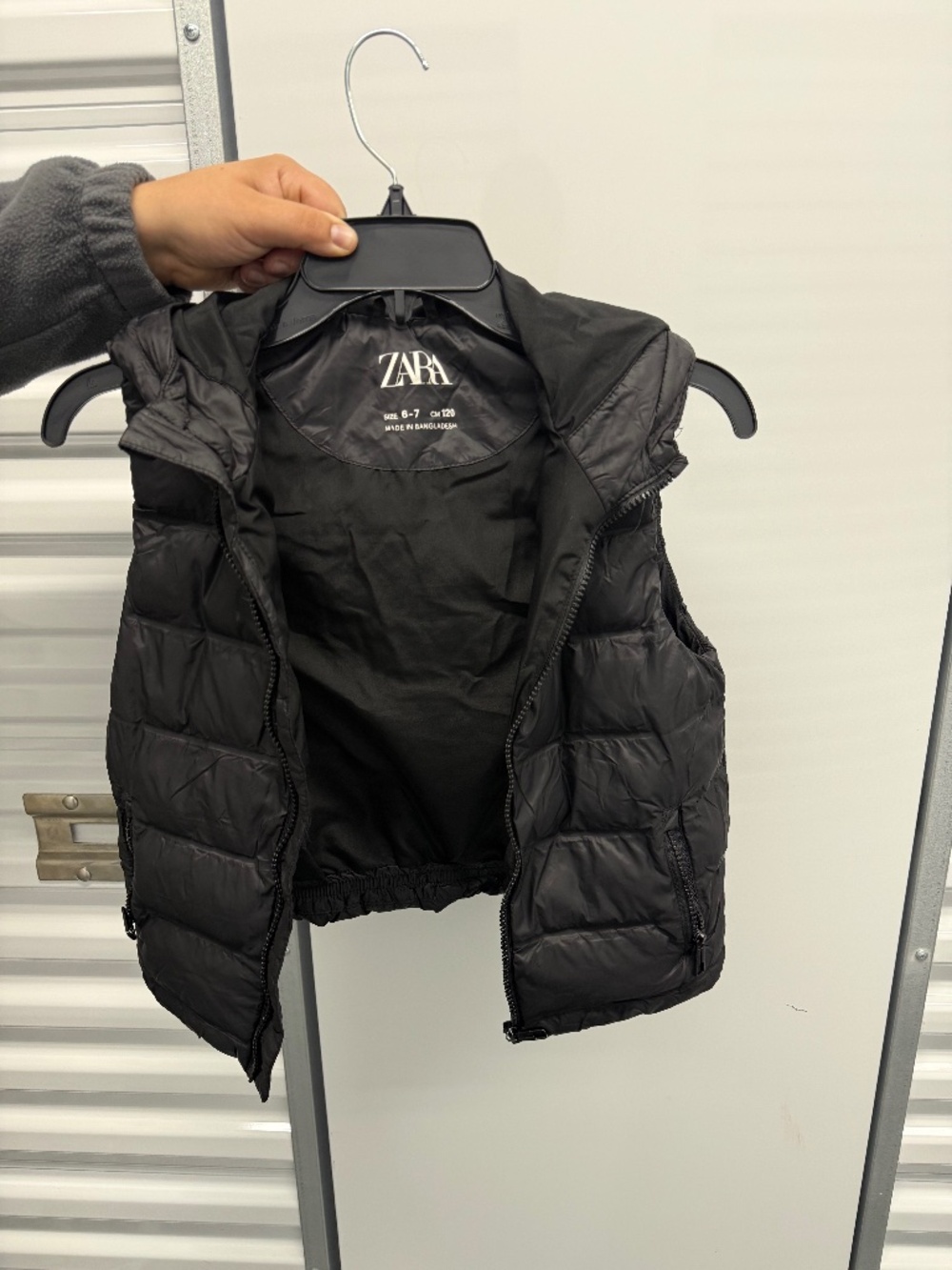 ZARA Kids Black Puffer Vest Size 6-7 Years 120